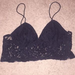 Black lace brallete